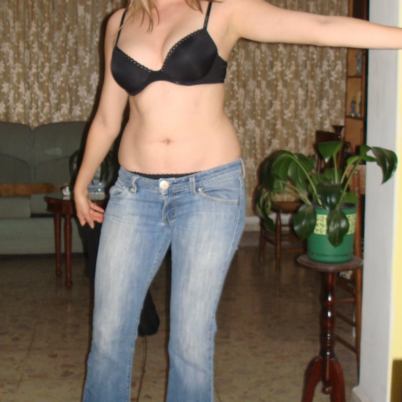 Roxanna 30 Escort Farmersburg